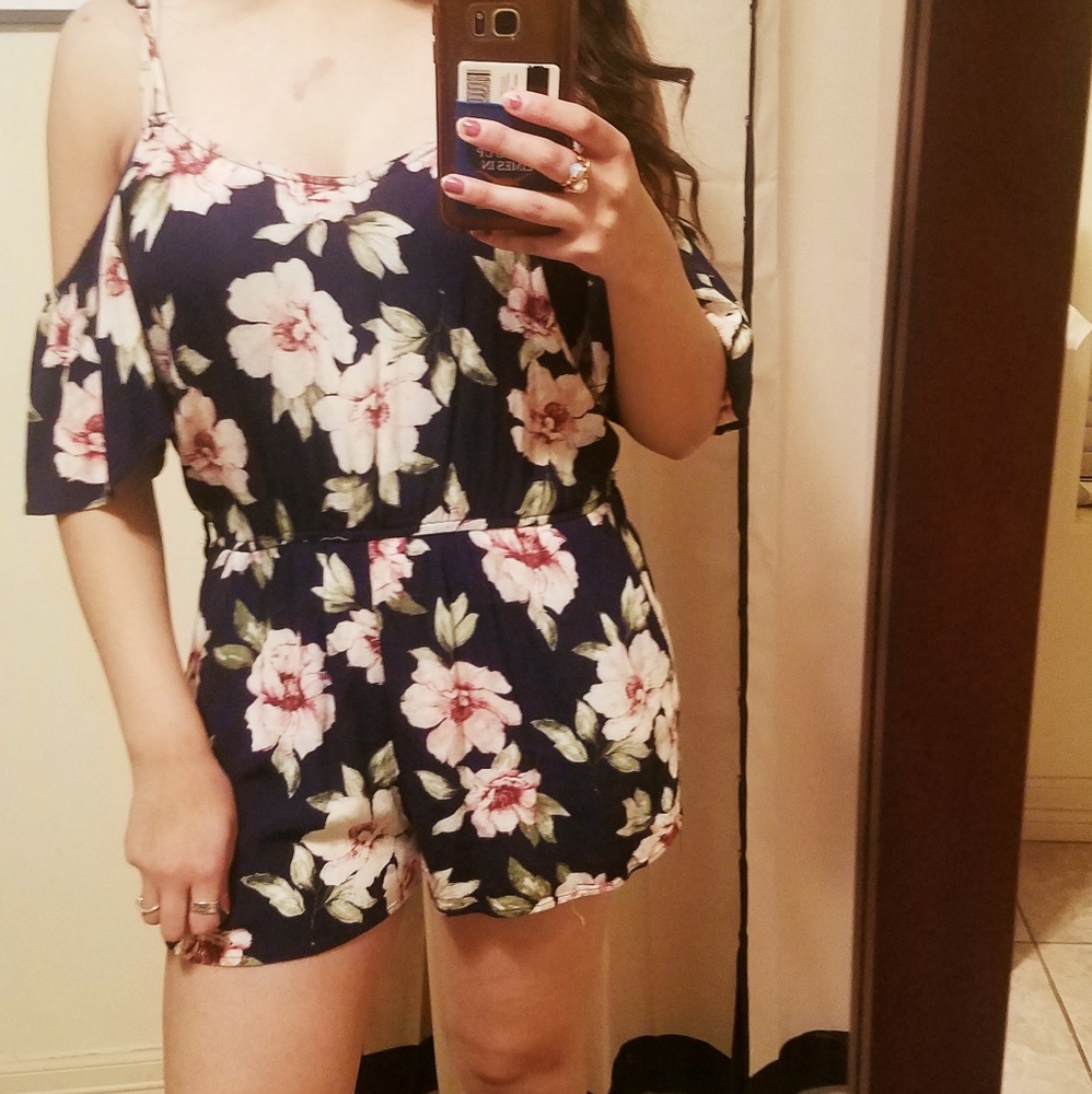 Floral Romper 💙